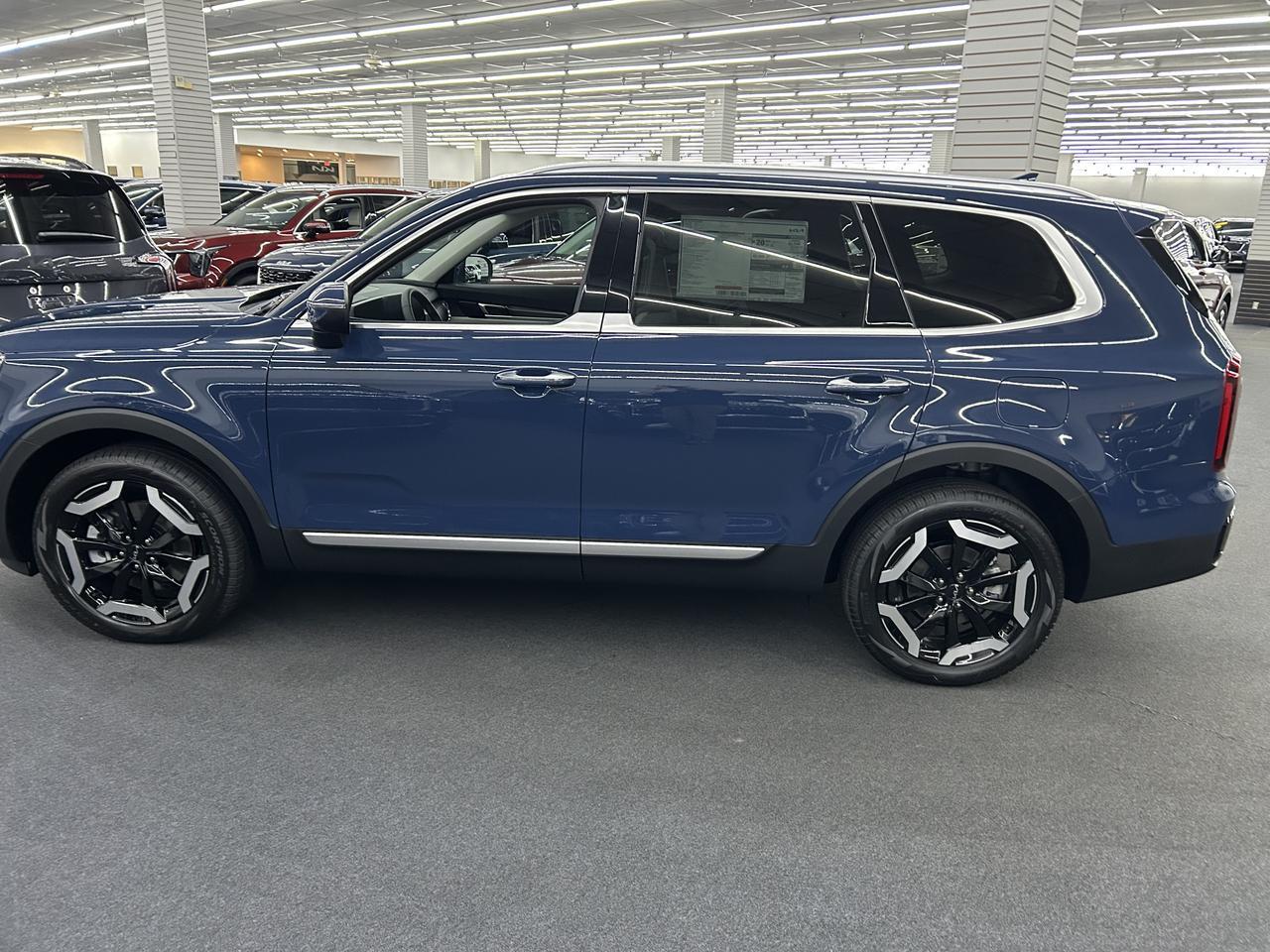 2025 Kia Telluride S AWD Benwood WV