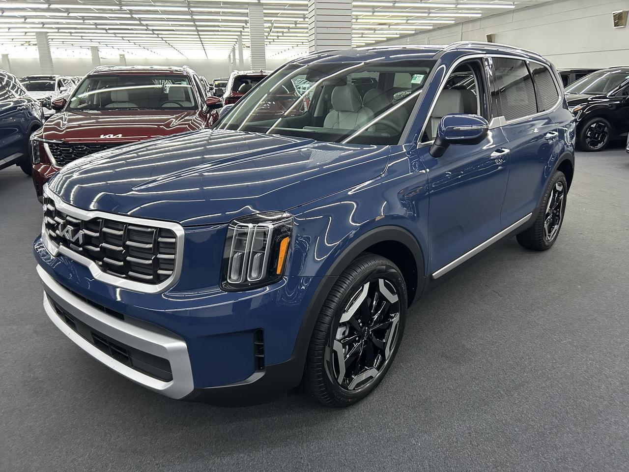 2025 Kia Telluride S AWD Benwood WV