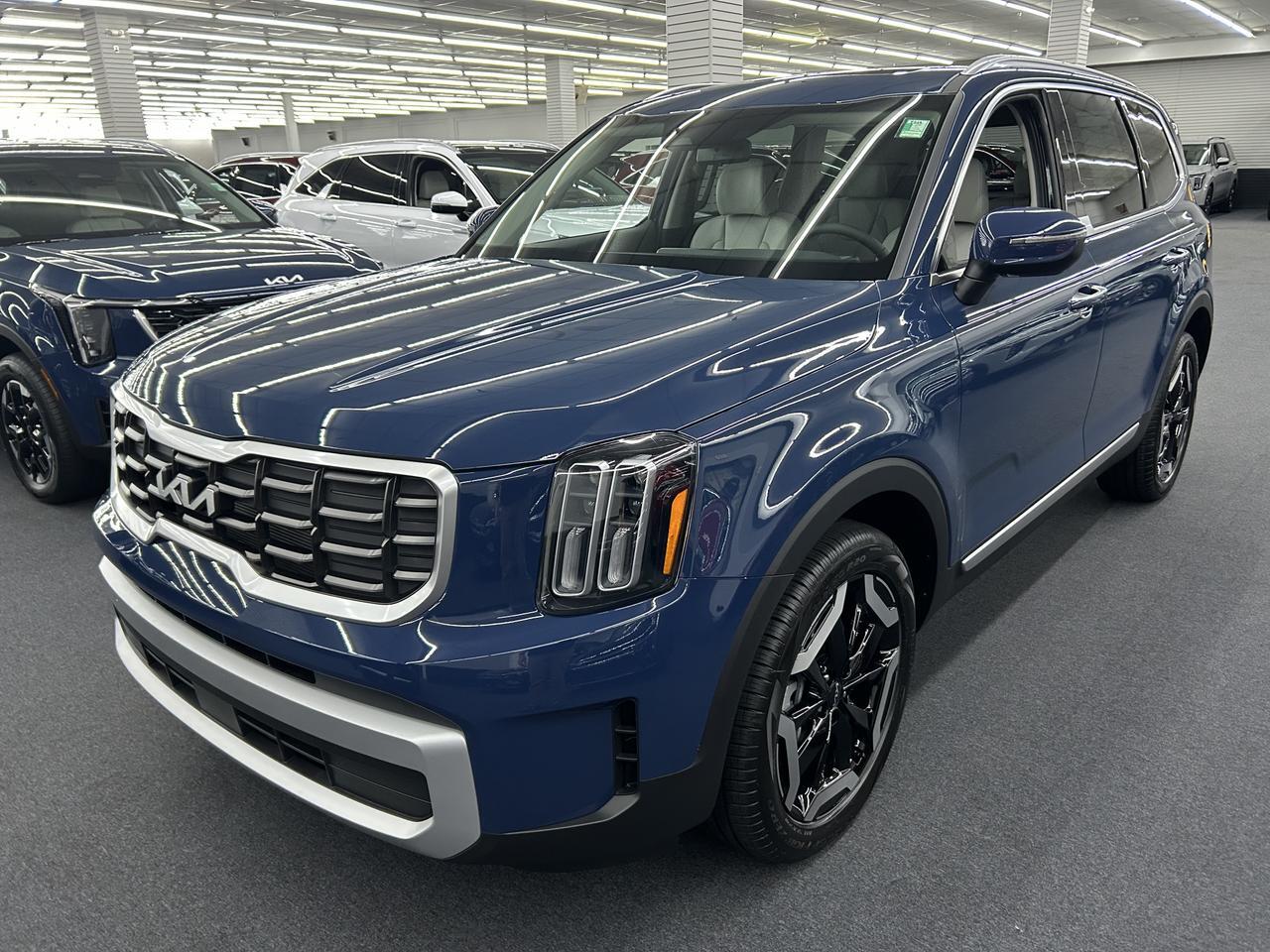 2025 Kia Telluride S AWD Benwood WV
