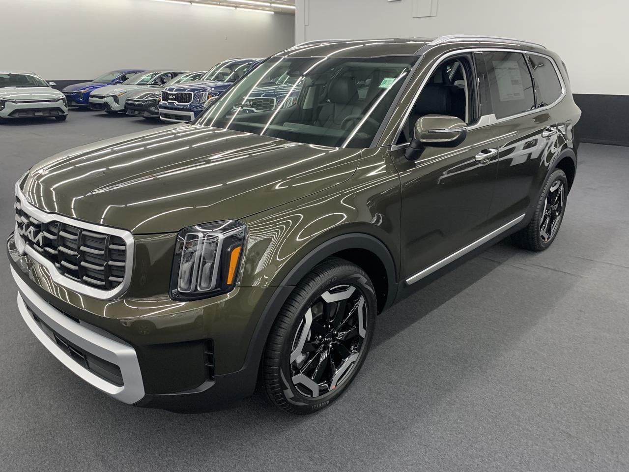 2025 Kia Telluride S AWD