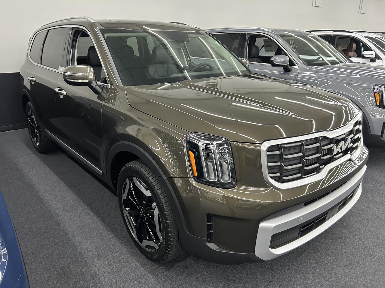 2025 Kia Telluride S AWD