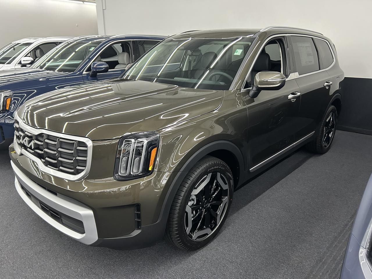 2025 Kia Telluride S AWD