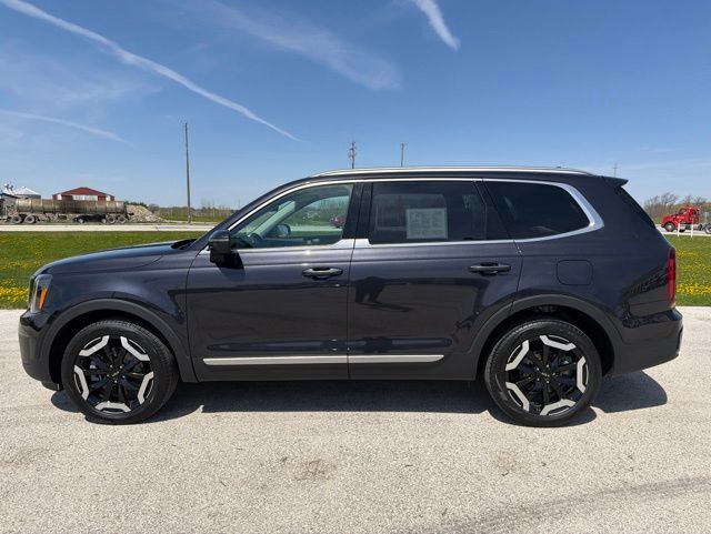 2025 Kia Telluride S Random Lake WI