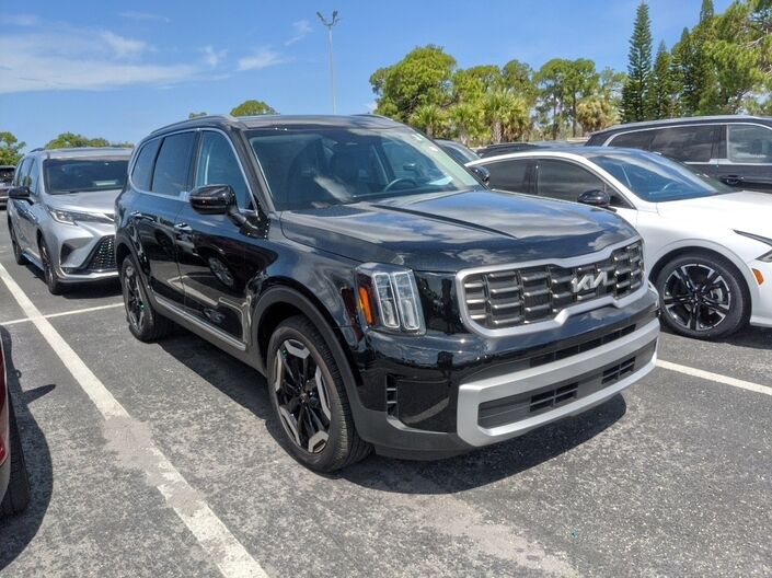 2025 Kia Telluride S Oshkosh WI