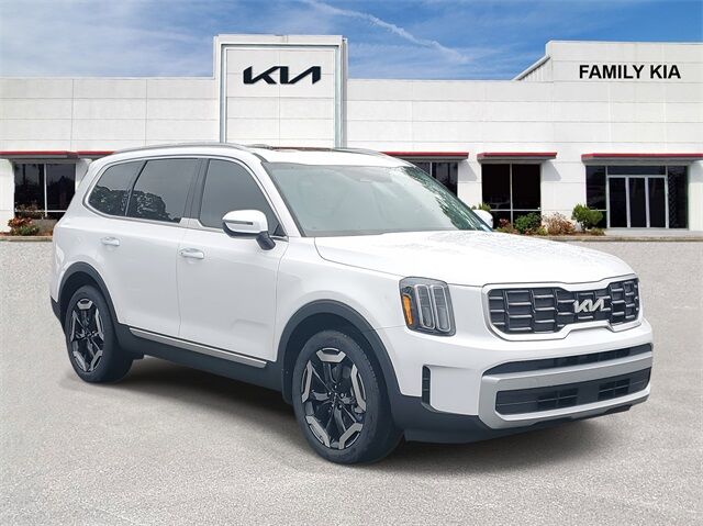 2025 Kia Telluride S photo 2