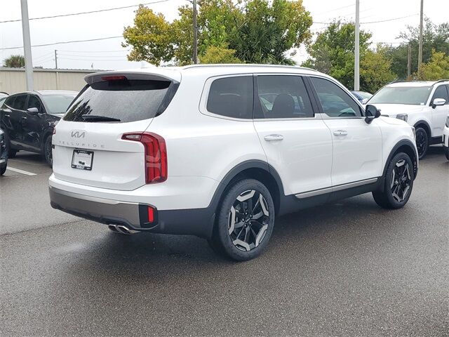 2025 Kia Telluride S photo 2