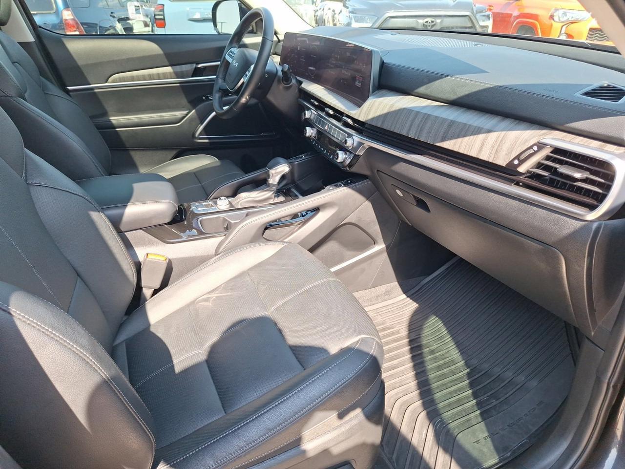 2025 Kia Telluride SX Hurst TX