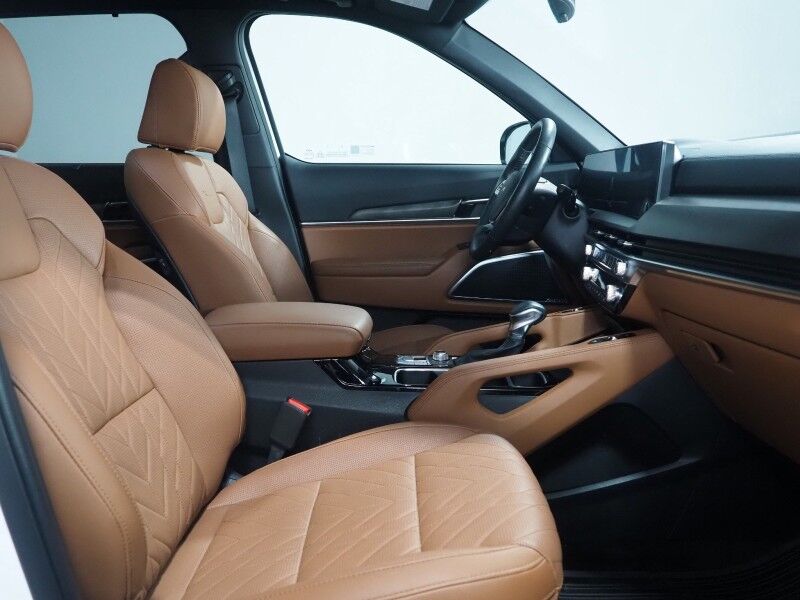 2025 Kia Telluride SX X-Line AWD *NAVIGATION, ADAPTIVE CRUISE, SAFETY ALERTS, 360 VIEW CAMERAS, DUAL PANEL MOONROOF, LEATHER, CLIMATE SEATS, HEATED STEERING, 2ND ROW CAPTAIN'S, POWER LIFTGATE, HARMAN/KARDON, WIRELESS CHARGING, ANDROID & APPLE Round Rock TX