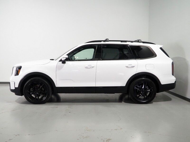 2025 Kia Telluride SX X-Line AWD *NAVIGATION, ADAPTIVE CRUISE, SAFETY ALERTS, 360 VIEW CAMERAS, DUAL PANEL MOONROOF, LEATHER, CLIMATE SEATS, HEATED STEERING, 2ND ROW CAPTAIN'S, POWER LIFTGATE, HARMAN/KARDON, WIRELESS CHARGING, ANDROID & APPLE Round Rock TX