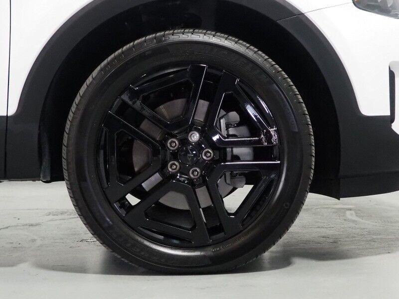 2025 Kia Telluride SX X-Line AWD *NAVIGATION, ADAPTIVE CRUISE, SAFETY ALERTS, 360 VIEW CAMERAS, DUAL PANEL MOONROOF, LEATHER, CLIMATE SEATS, HEATED STEERING, 2ND ROW CAPTAIN'S, POWER LIFTGATE, HARMAN/KARDON, WIRELESS CHARGING, ANDROID & APPLE Round Rock TX
