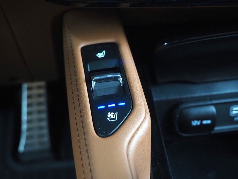 2025 Kia Telluride SX X-Line AWD *NAVIGATION, ADAPTIVE CRUISE, SAFETY ALERTS, 360 VIEW CAMERAS, DUAL PANEL MOONROOF, LEATHER, CLIMATE SEATS, HEATED STEERING, 2ND ROW CAPTAIN'S, POWER LIFTGATE, HARMAN/KARDON, WIRELESS CHARGING, ANDROID & APPLE Round Rock TX