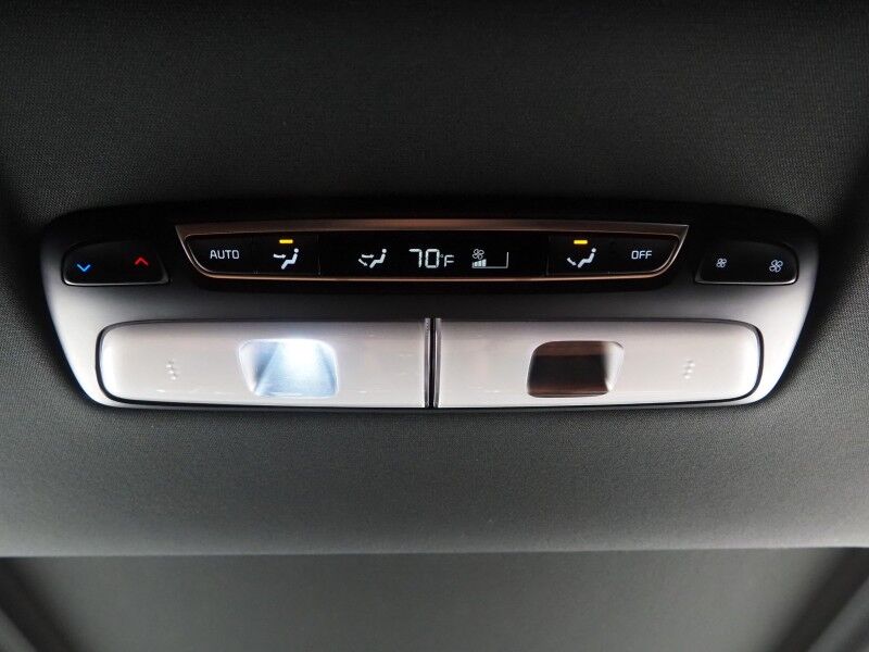 2025 Kia Telluride SX X-Line AWD *NAVIGATION, ADAPTIVE CRUISE, SAFETY ALERTS, 360 VIEW CAMERAS, DUAL PANEL MOONROOF, LEATHER, CLIMATE SEATS, HEATED STEERING, 2ND ROW CAPTAIN'S, POWER LIFTGATE, HARMAN/KARDON, WIRELESS CHARGING, ANDROID & APPLE Round Rock TX