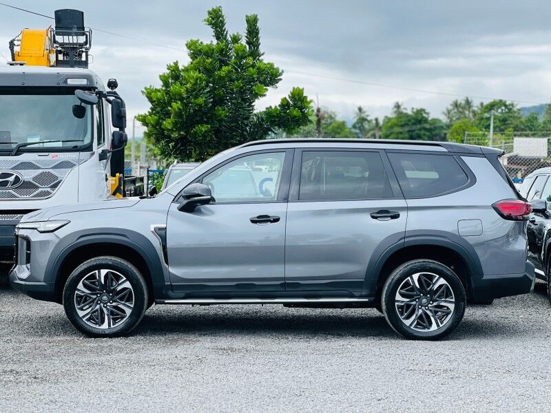 2025 LDV D90 Flagship