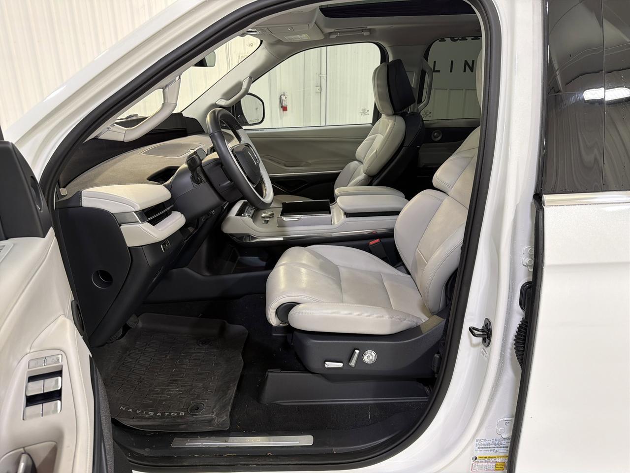 2025 LINCOLN Navigator L Reserve San Antonio TX