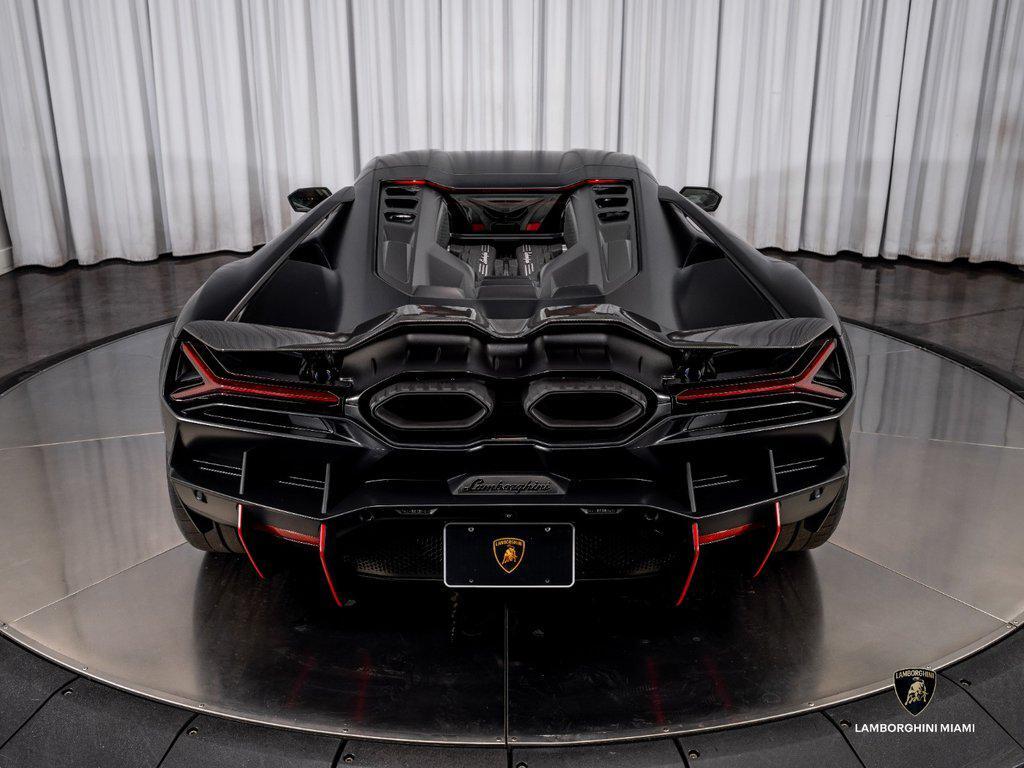 2025 Lamborghini Revuelto . North Miami Beach FL