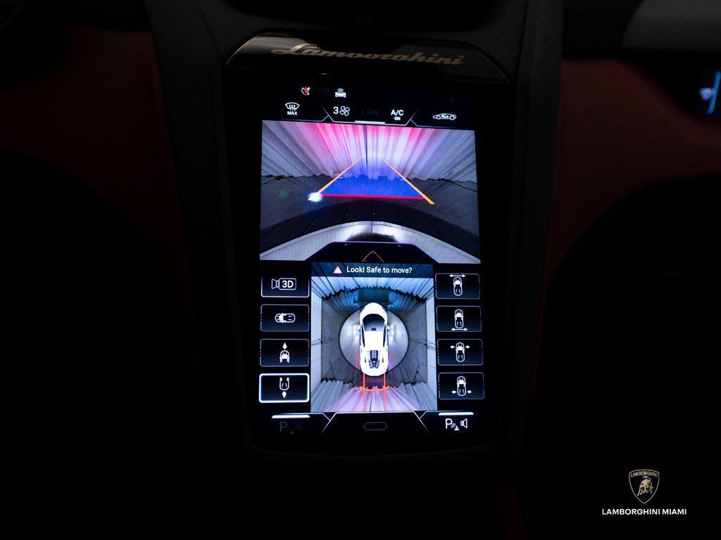 2025 Lamborghini Revuelto . North Miami Beach FL