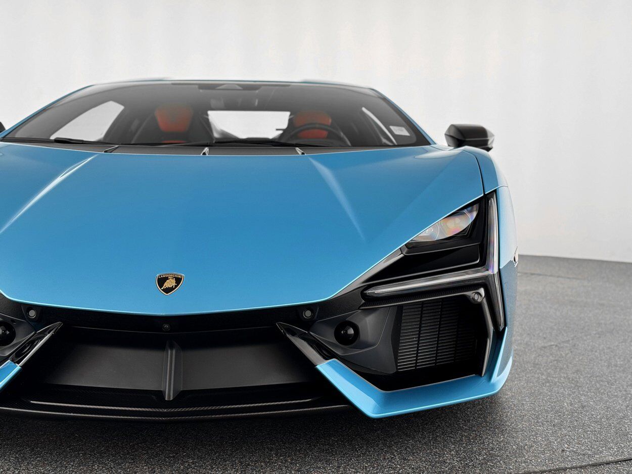 2025 Lamborghini Revuelto Bellevue WA