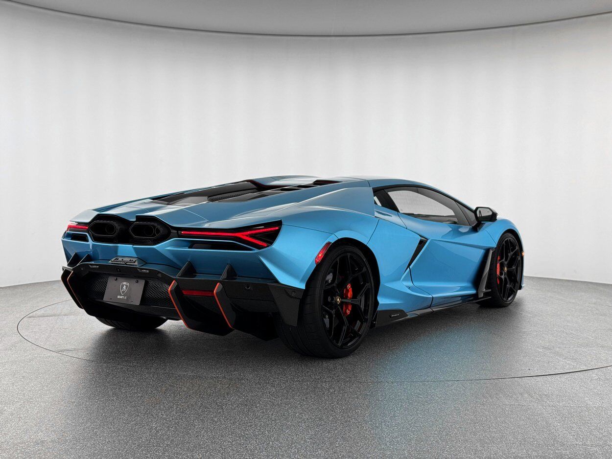 2025 Lamborghini Revuelto Bellevue WA