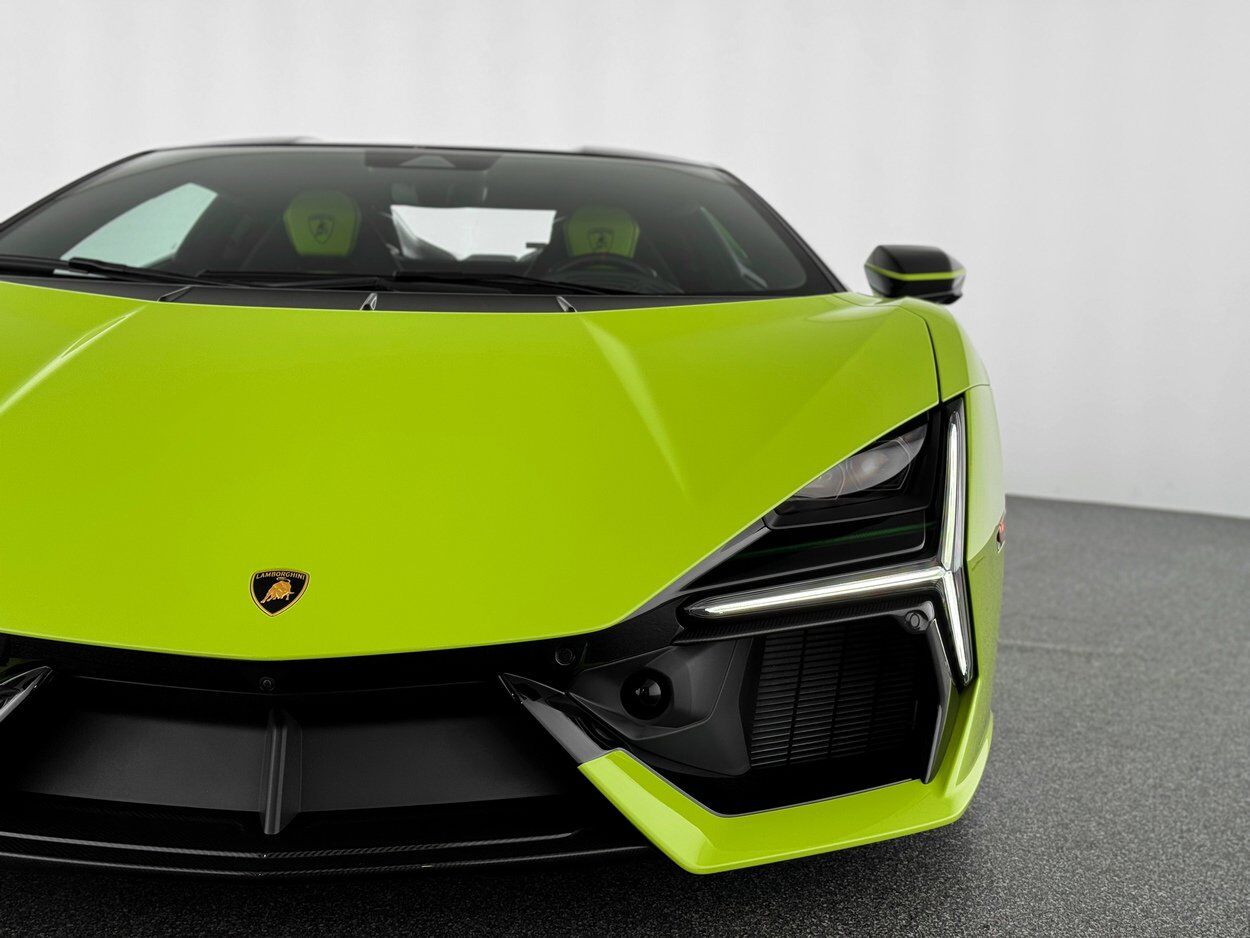 2025 Lamborghini Revuelto Bellevue WA