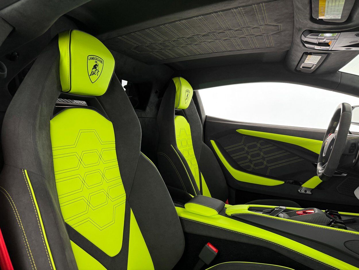 2025 Lamborghini Revuelto Bellevue WA