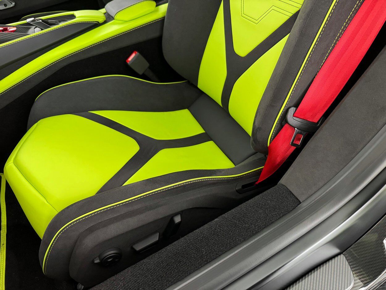 2025 Lamborghini Revuelto Bellevue WA