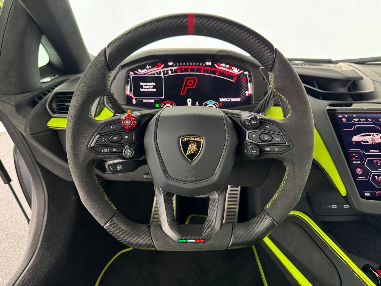 2025 Lamborghini Revuelto Bellevue WA