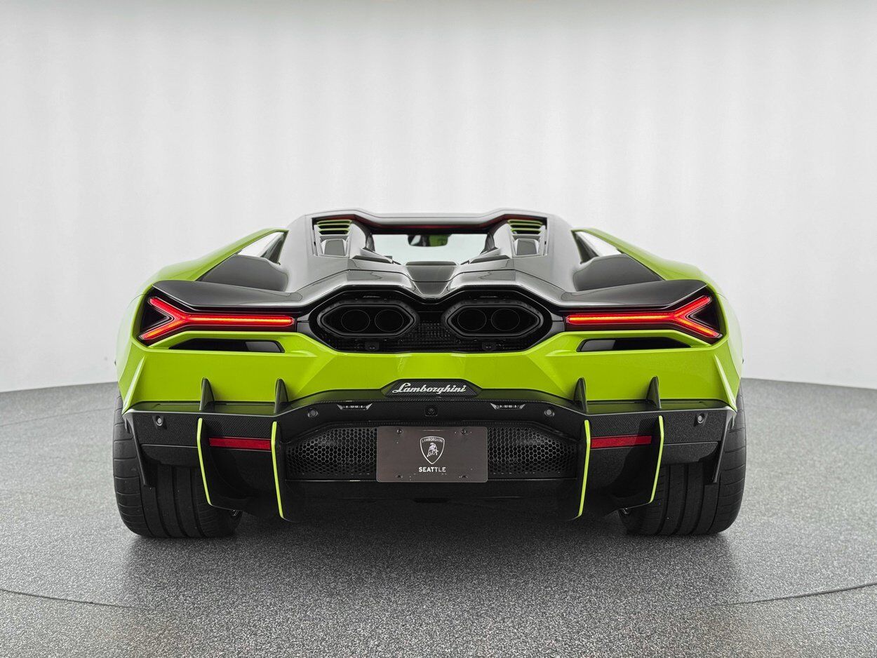 2025 Lamborghini Revuelto Bellevue WA