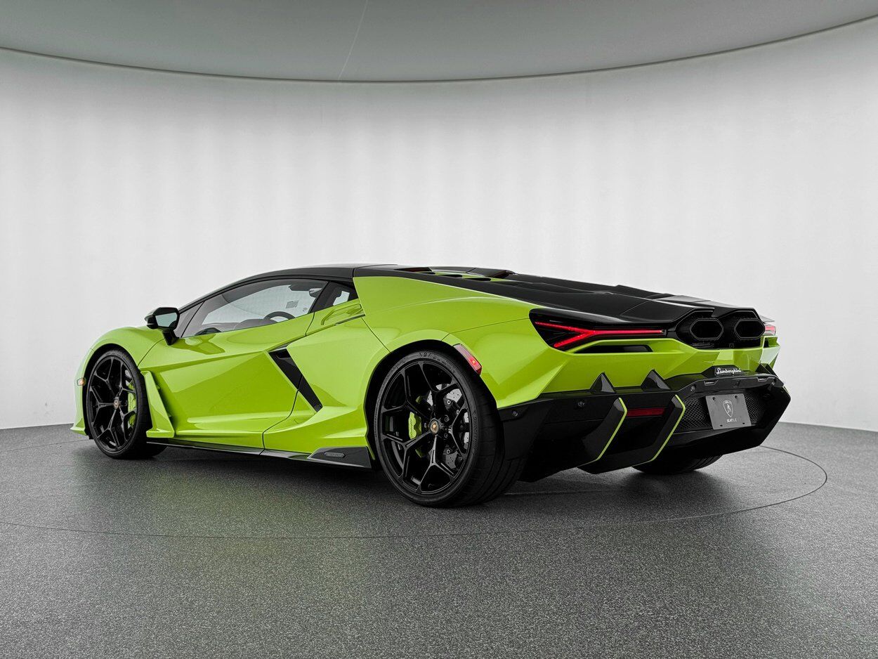 2025 Lamborghini Revuelto Bellevue WA