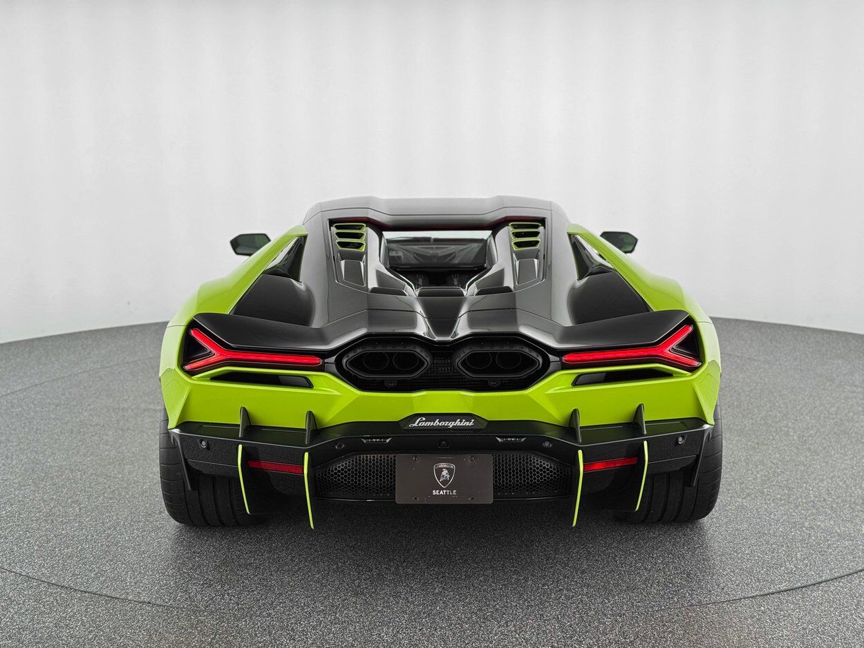 2025 Lamborghini Revuelto Bellevue WA
