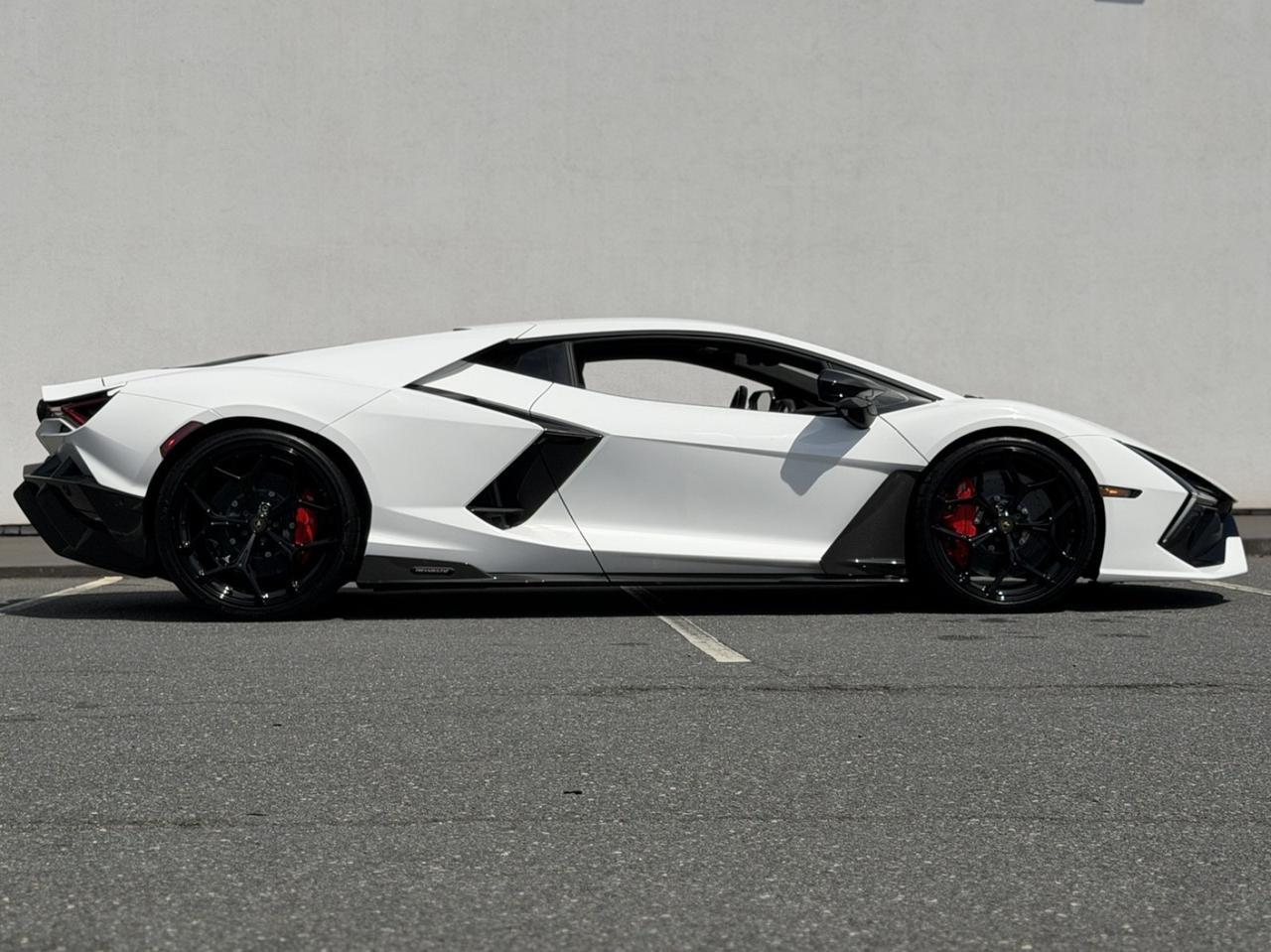 2025 Lamborghini Revuelto Brentwood TN