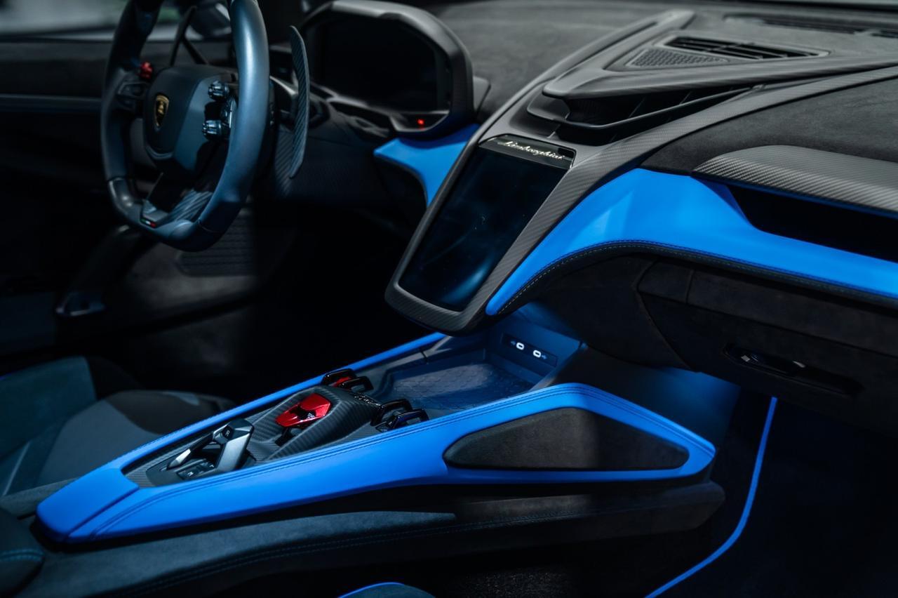 2025 Lamborghini Revuelto Charlotte NC