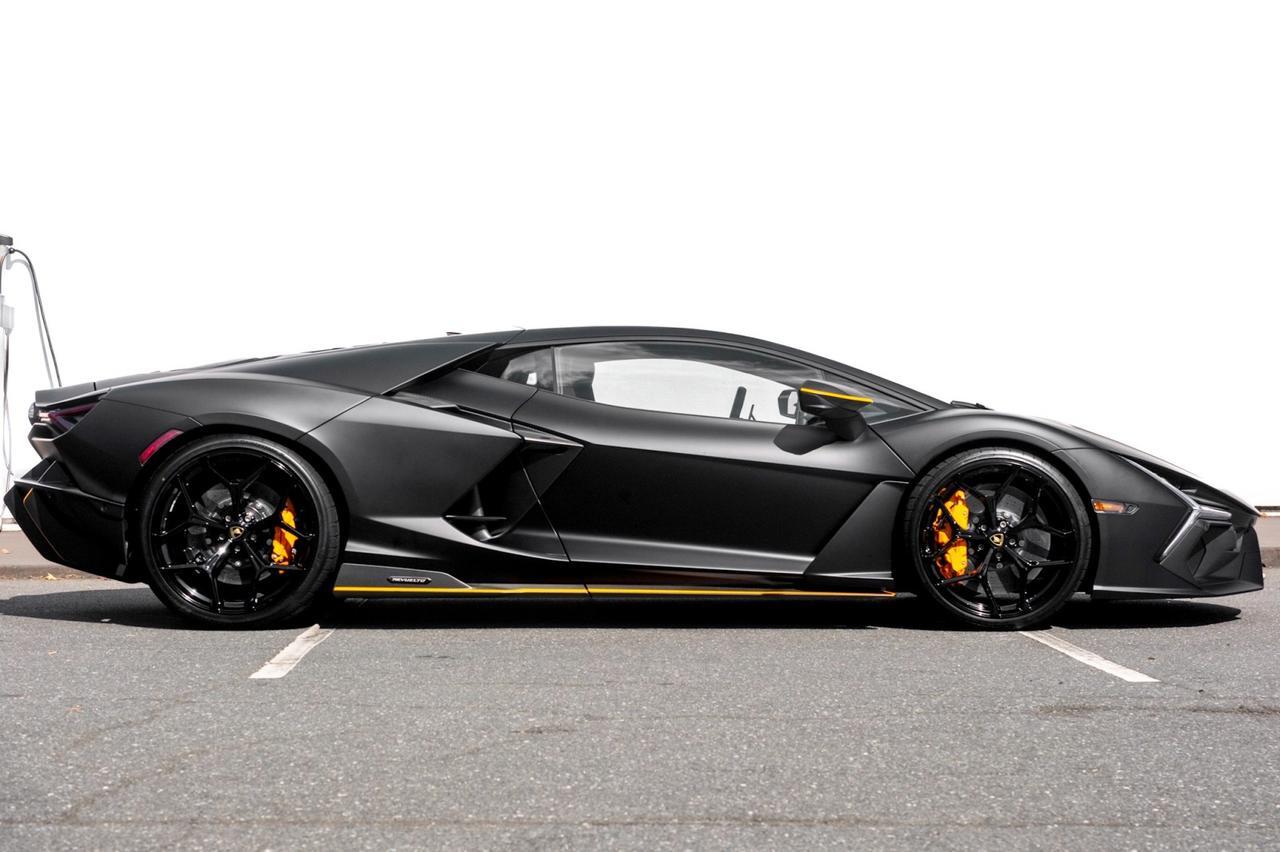 2025 Lamborghini Revuelto Charlotte NC