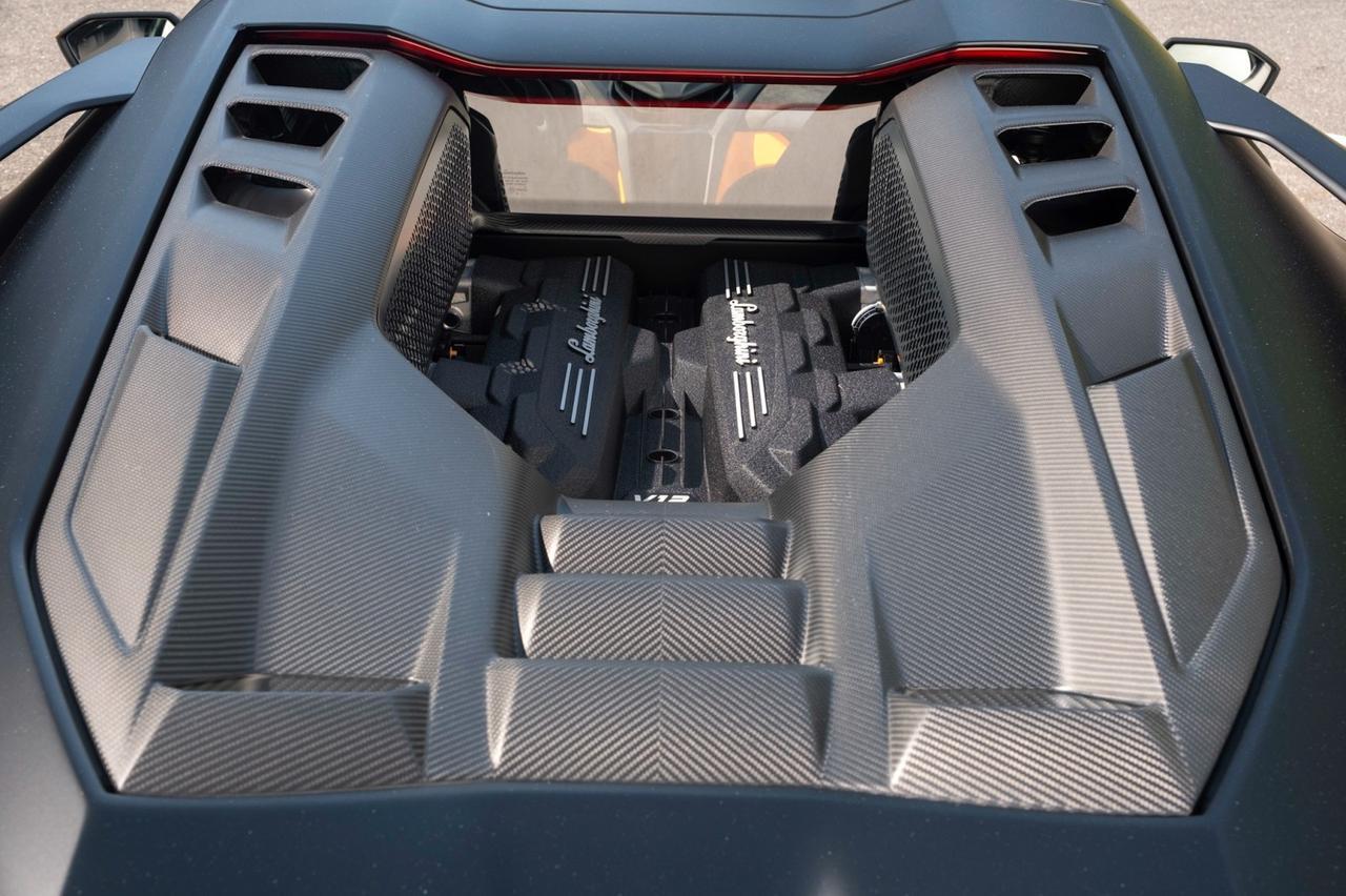 2025 Lamborghini Revuelto Charlotte NC