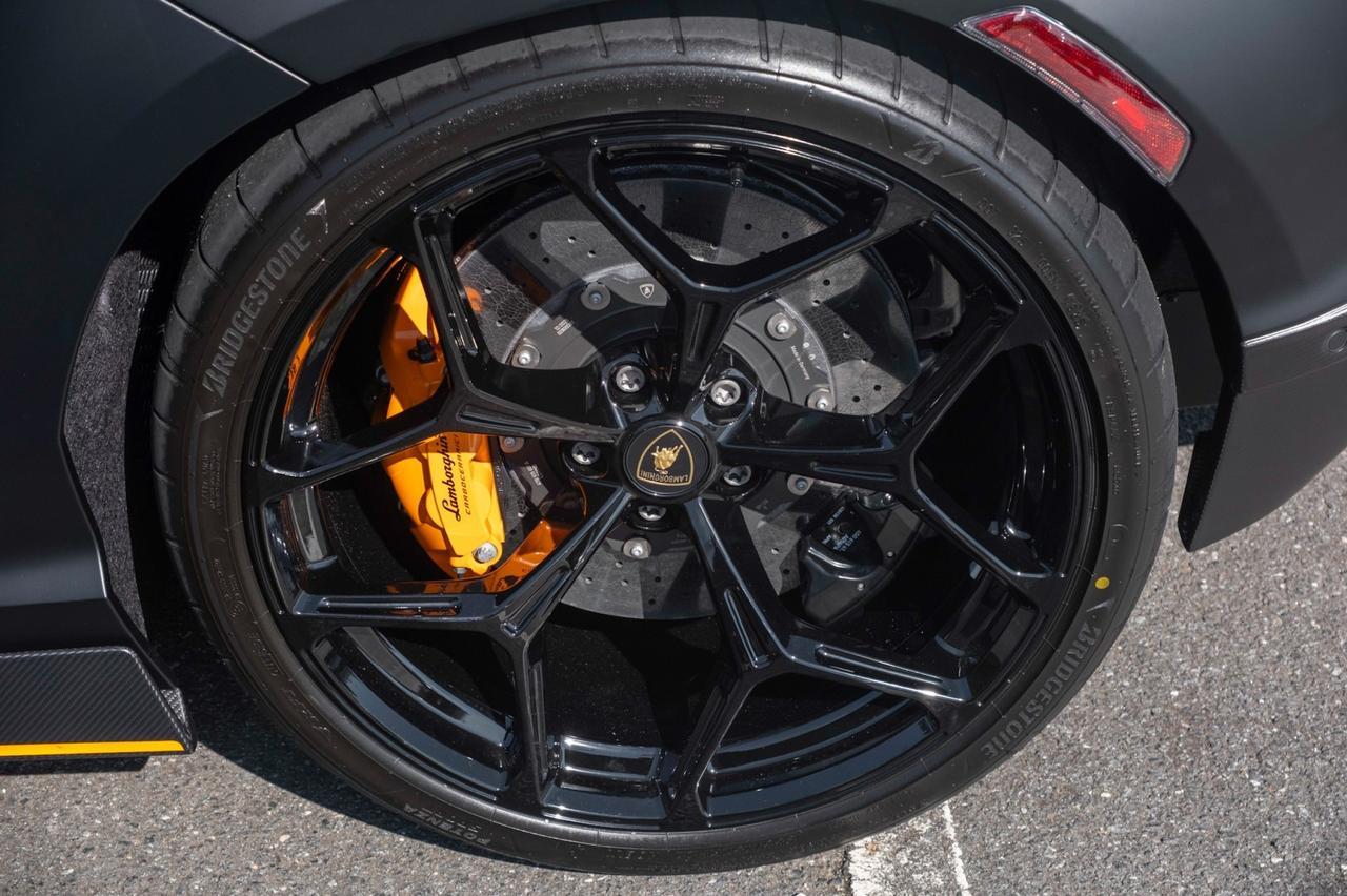 2025 Lamborghini Revuelto Charlotte NC