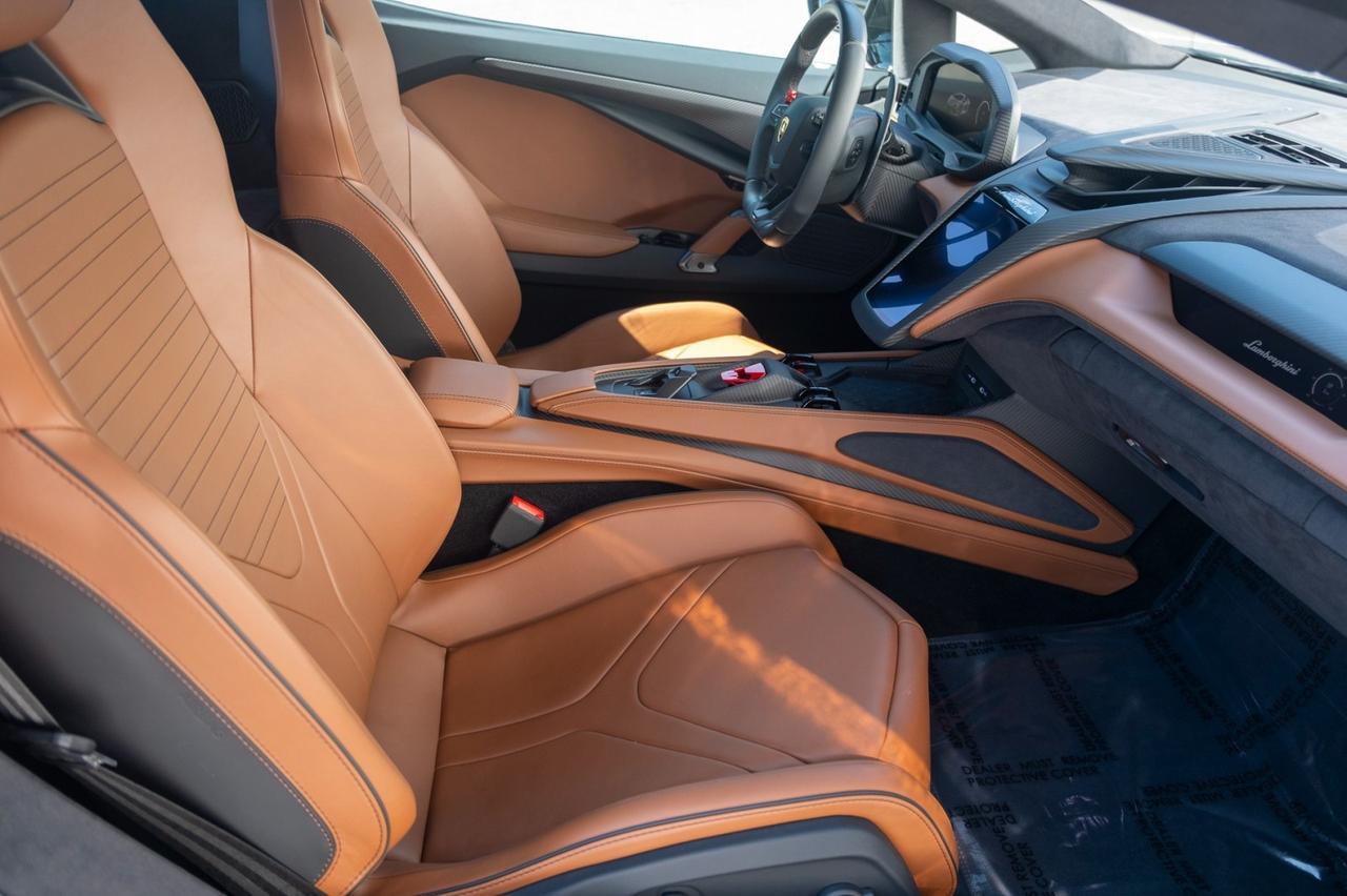 2025 Lamborghini Revuelto Charlotte NC