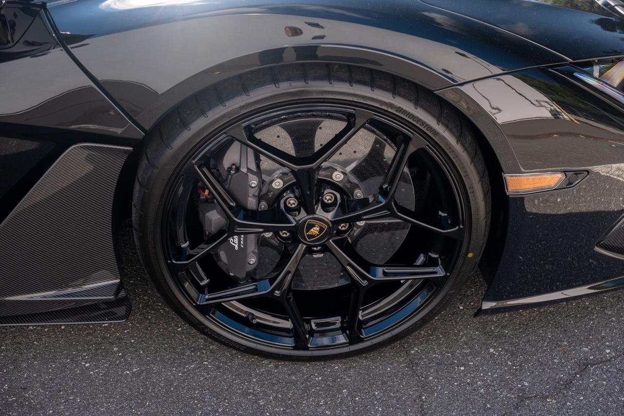 2025 Lamborghini Revuelto Charlotte NC