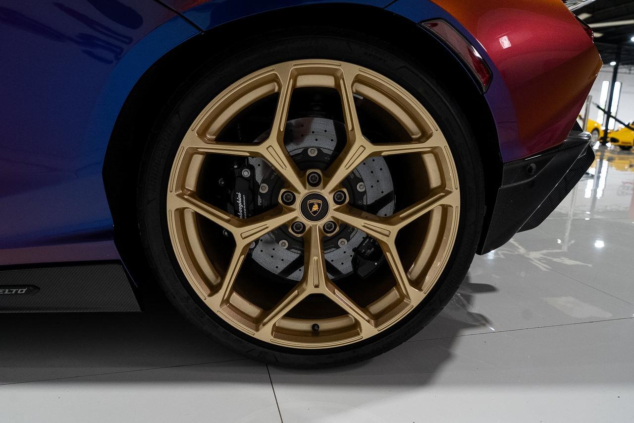 2025 Lamborghini Revuelto Fort Lauderdale FL