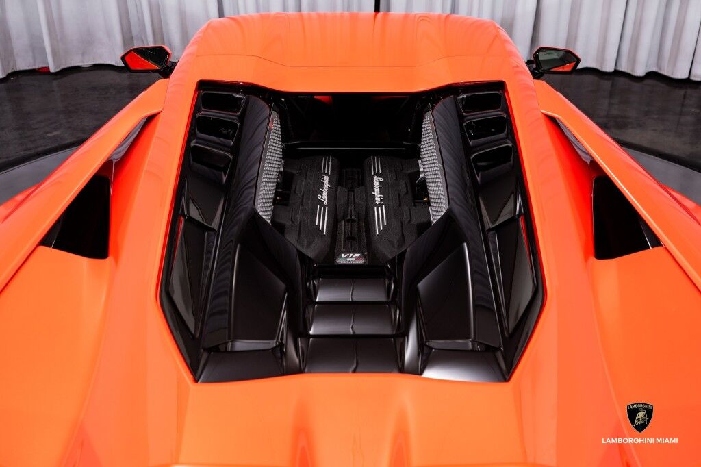 2025 Lamborghini Revuelto North Miami Beach FL