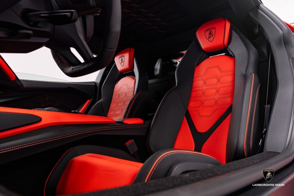 2025 Lamborghini Revuelto North Miami Beach FL