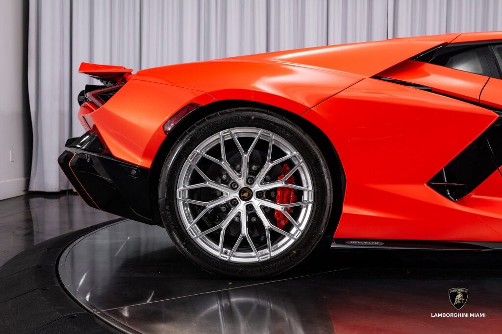 2025 Lamborghini Revuelto North Miami Beach FL