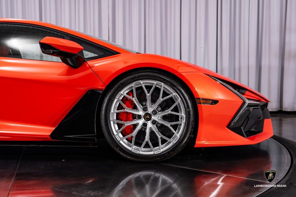 2025 Lamborghini Revuelto North Miami Beach FL