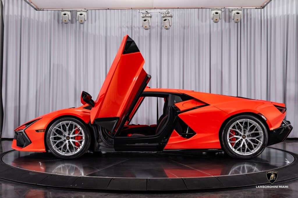 2025 Lamborghini Revuelto North Miami Beach FL