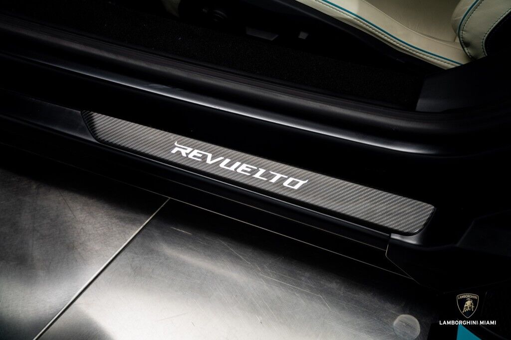 2025 Lamborghini Revuelto North Miami Beach FL