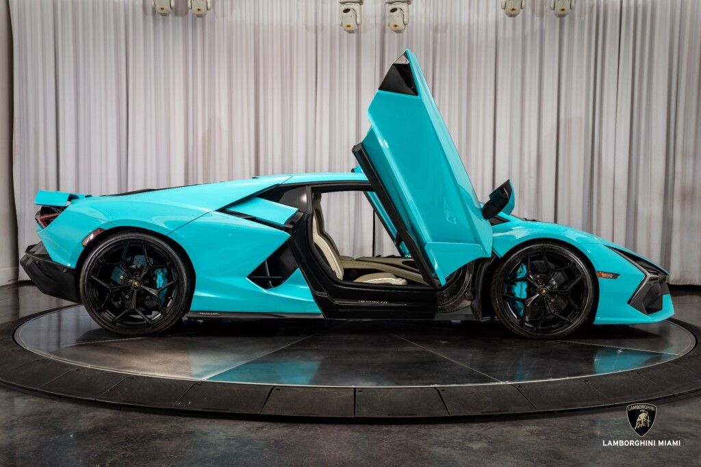 2025 Lamborghini Revuelto North Miami Beach FL