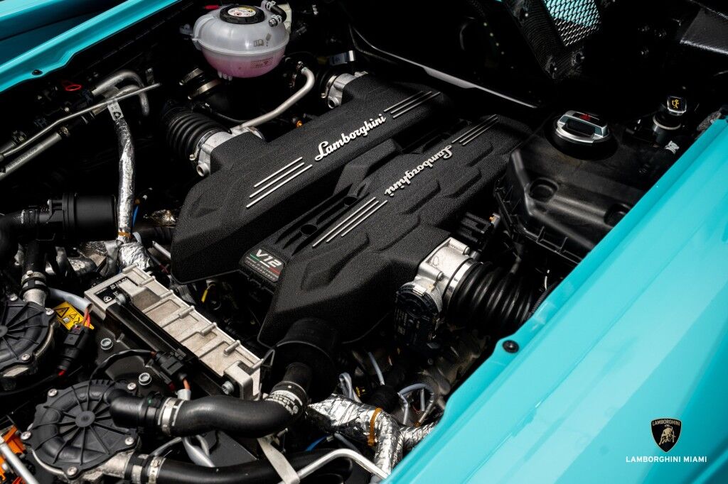 2025 Lamborghini Revuelto North Miami Beach FL