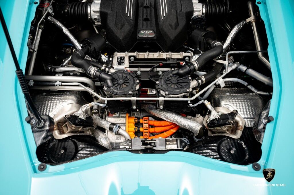 2025 Lamborghini Revuelto North Miami Beach FL