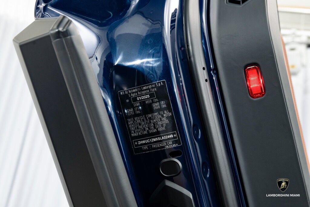 2025 Lamborghini Revuelto North Miami Beach FL