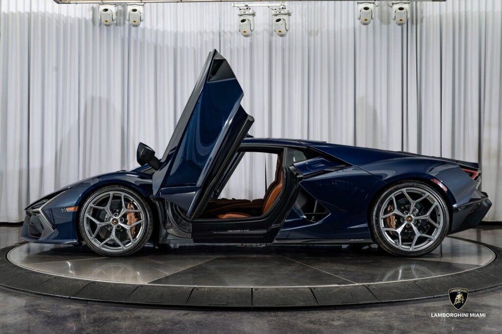 2025 Lamborghini Revuelto North Miami Beach FL