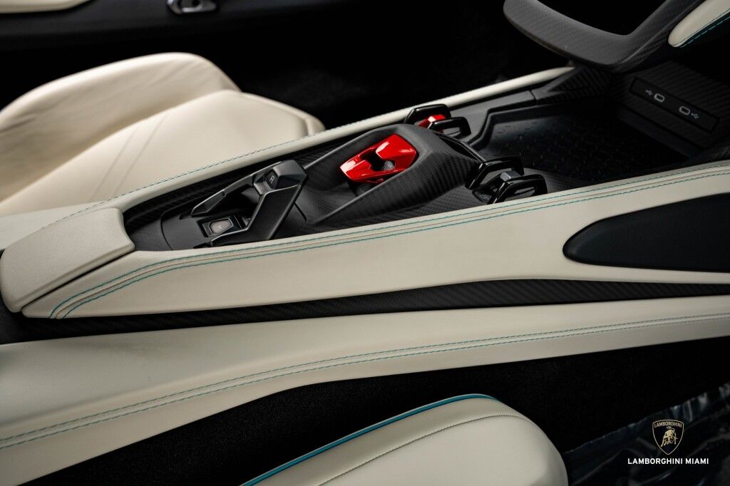 2025 Lamborghini Revuelto North Miami Beach FL