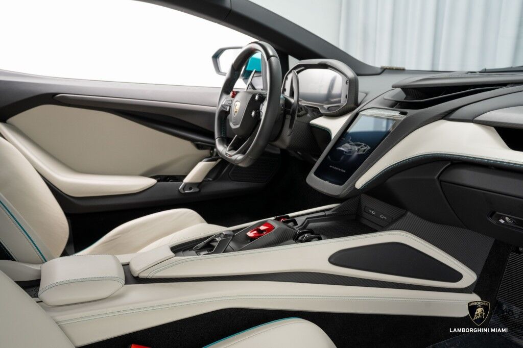 2025 Lamborghini Revuelto North Miami Beach FL